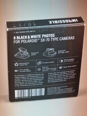 Impossible (Polaroid) SX-70 black&white – Bild 3